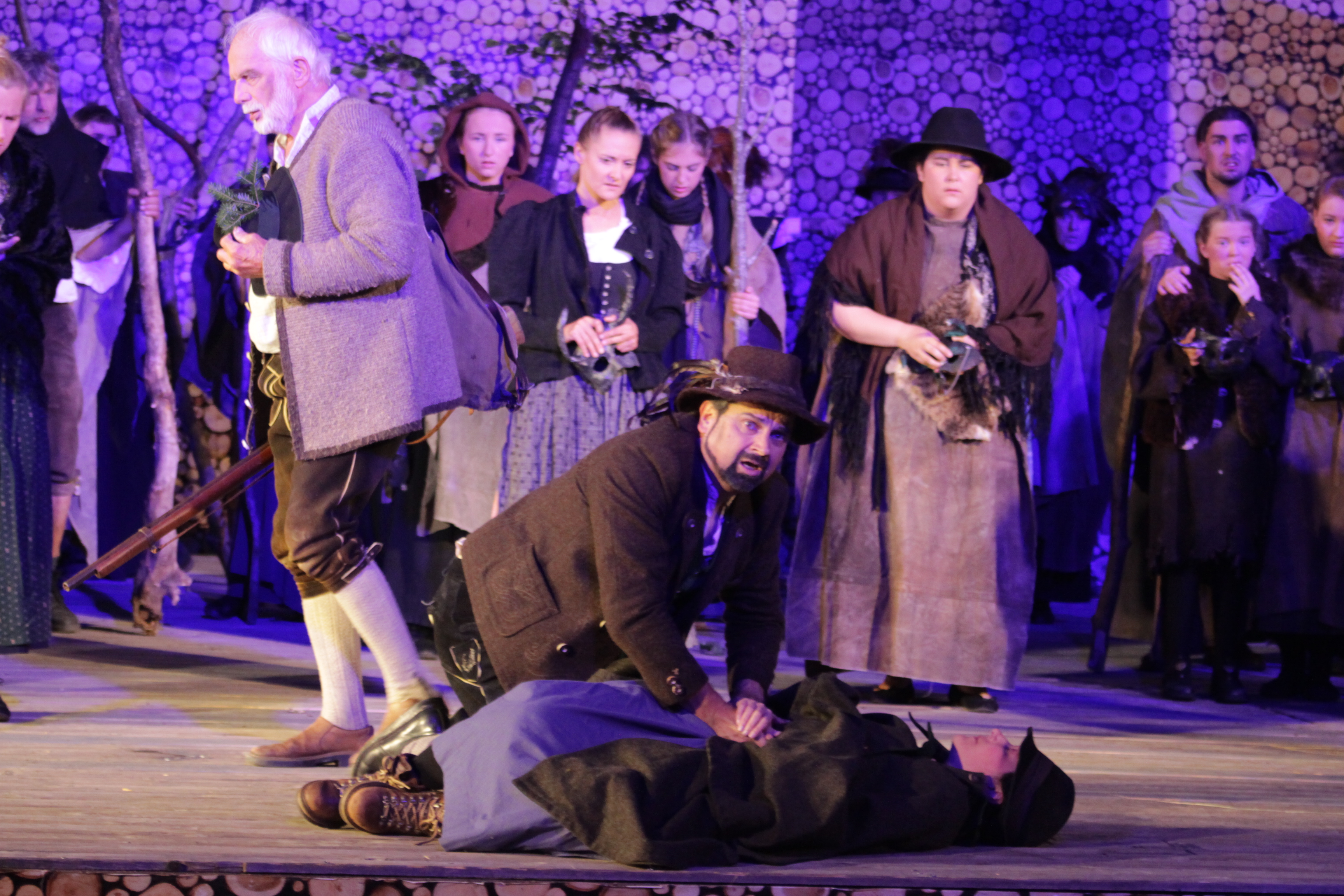 Gustl trauert um Marerls Tod.